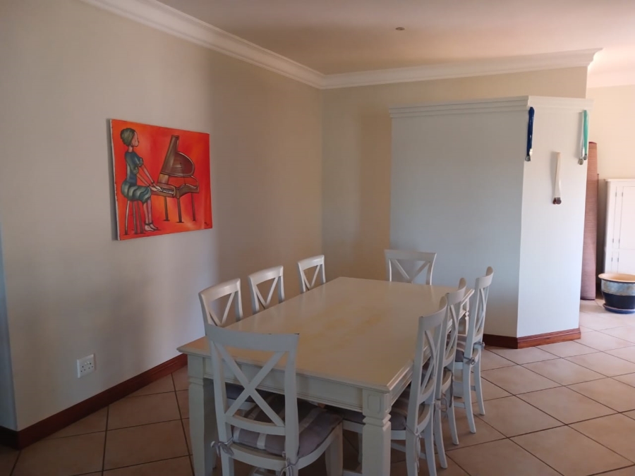 4 Bedroom Property for Sale in Kosmos North West